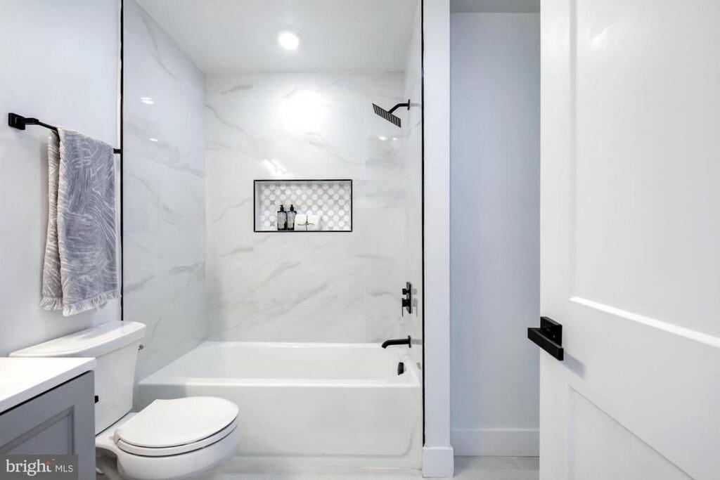 Brandnew Luxury Capitol Hill Apt! Near Free Trolly واشنطن المظهر الخارجي الصورة